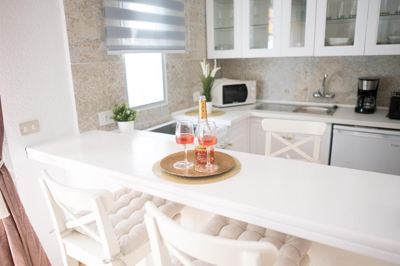 Adults Only Sunny Quiet Apartment In Center Of Las Americas Arona  Eksteriør billede